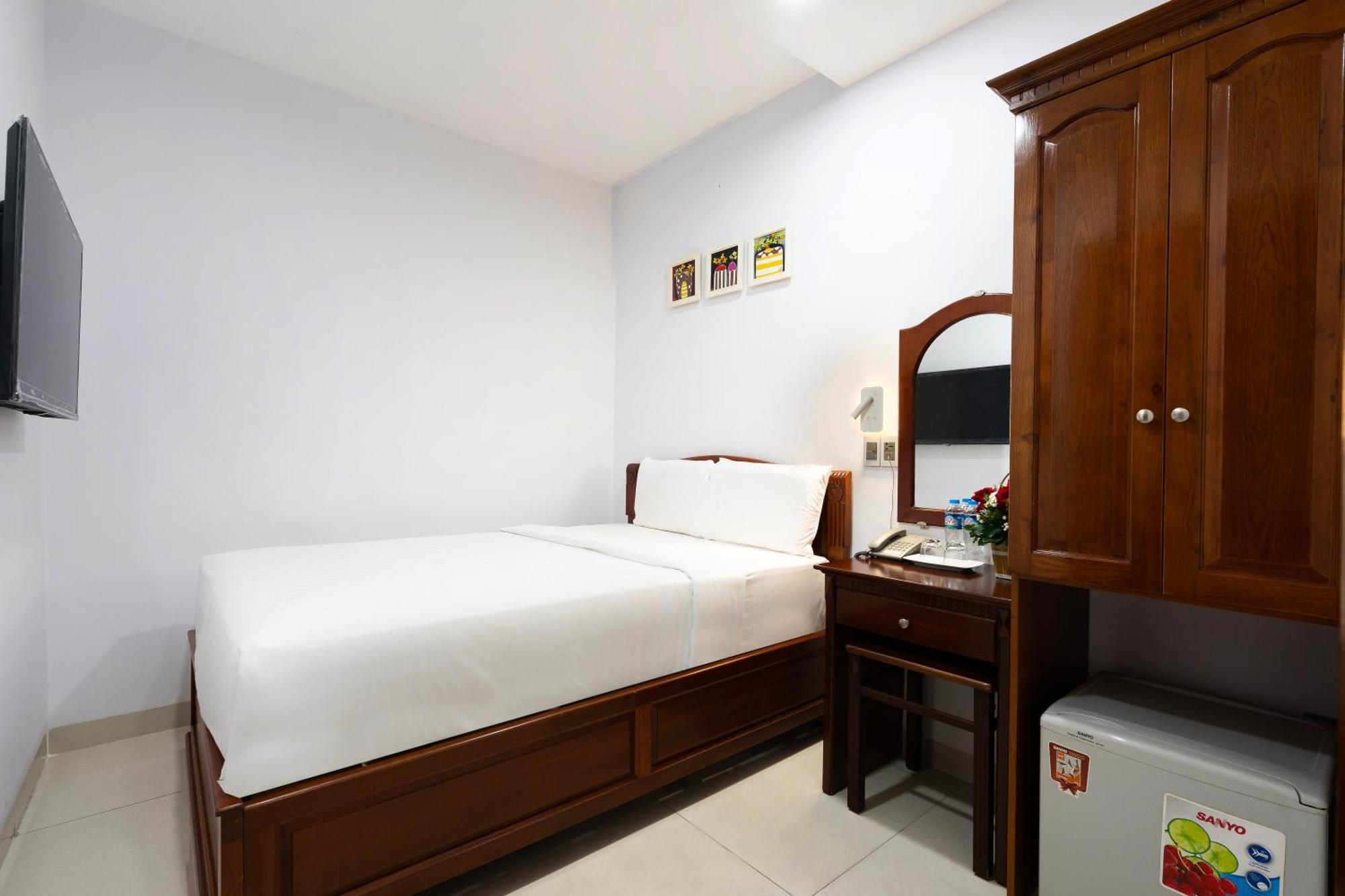 Hoang Luxury Hotel Dist 1 Ho Chi Minh Bagian luar foto